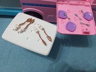 Barbie karavan - ružový - 6