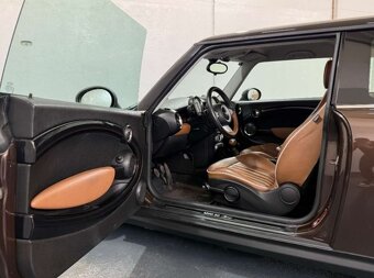 Mini Cooper 1.6 benzin 85kw, Na SK značkách - 6