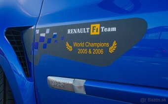 Renault Clio RS 2.0i 16V - 6