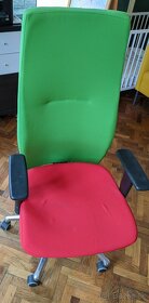 Nastaviteľné kancelárske stoličky - 6