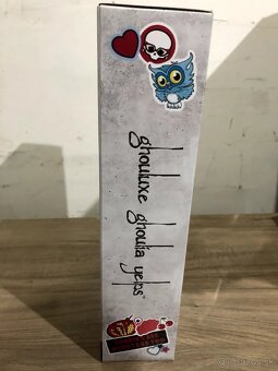 Monster High Ghouluxe Ghoulia Yelps - 6