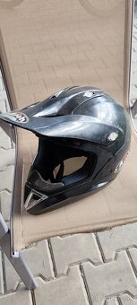 Prilba na motocykel - 6