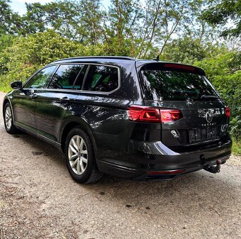 VW Passat Variant B8 2.0 TDI 110kw FACELIFT MATRIX r.v 2021 - 6