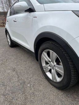 KIA Sportage - 6