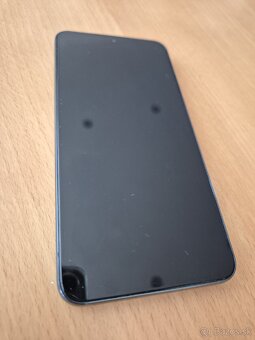 Samsung Galaxy S22 128 top stav - 6