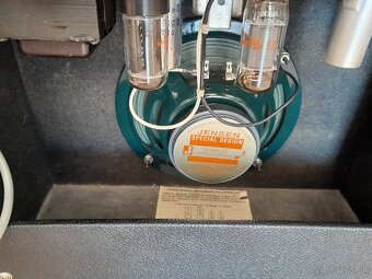 FENDER VIBRO CHAMP 1979 - 6