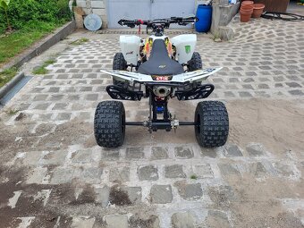 Suzuki LTR-450 - 6