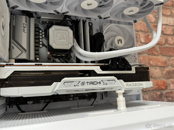Ryzen 7 9800X3D\32GB\RX 7900XTX\SSD\1200W Zdroj - 6