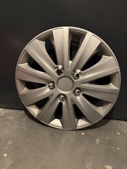 Plechové disky s pneumatikami Renault Fluence 205/65 R15 - 6