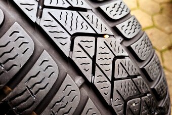 alu R17 5x112 orig. VW + zimné pneu 215/55, Passat + Superb - 6