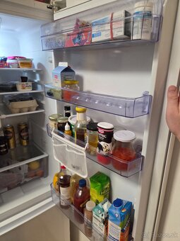 Chladnička kombinovaná Beko CS234022 - 6