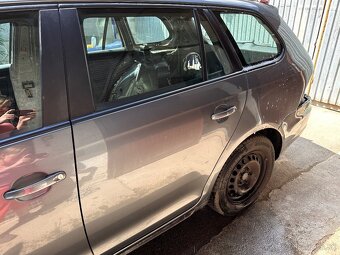 Dvere auta golf predne zadne sivy golf 5 combi 1.9 tdi vw - 6