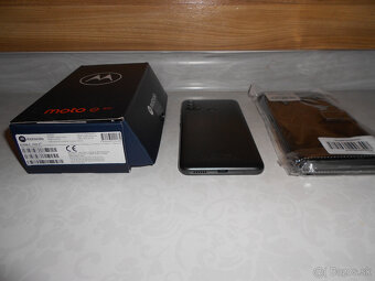 Motorola E40 - 6