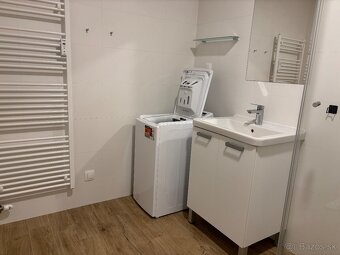 Dvojizbový byt s parkovaním v centre - 6