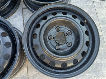 KFZ 8077 5,5Jx15 5x114,3 ET47 - 6