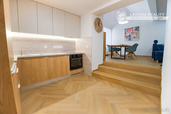 NOVOSTAVBA Nadštandardný byt 2+1 (88 m2) centrum mesta SNV - 6
