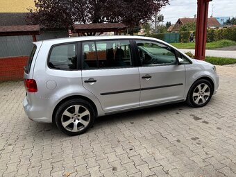 VOLKSWAGEN TOURAN 1.6TDI 77KW TREND 2012 - 6