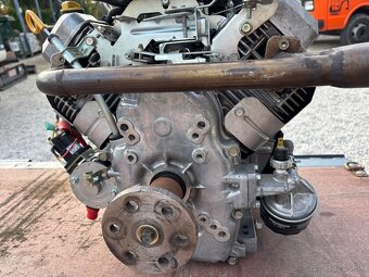 Motor Vanguard 23 HP V-Twin - 6