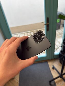 iPhone 15 Pro Max 256GB 86% batérie - 6