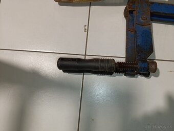 Predam stolárske zvierky . - 6