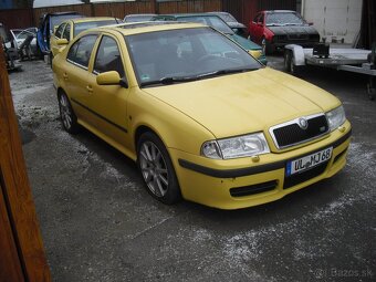 Skoda Octavia RS1 - 6