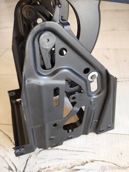 Opierka ruky Octavia 2 - 6