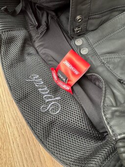 Predám moto oblečenie dámske kožené značka SPARK - 6