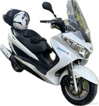 Suzuki Burgman 125 TOP stav - 6