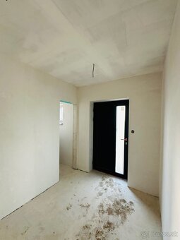 Nový 5 izb. RD - Ďurďošík, holodom, pozemok 700 m2. - 6