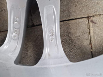 Komplet zimná sada 215/70 R16 - 6