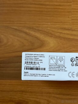 Apple AirPods 4 ANC - 6