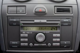 Ford Fiesta 2.0i ST - 6