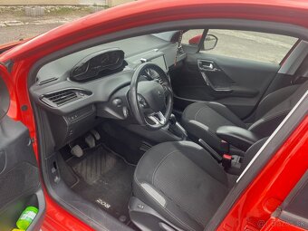 Peugeot 208 1.2 Pure Tech 60kw, rok vyroby 2016 - 6