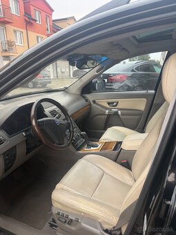 Volvo XC90 7-miestné - 6