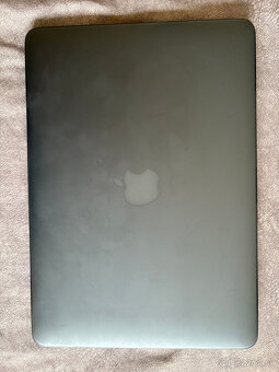 Macbook Air 13" Early 2015 - 6