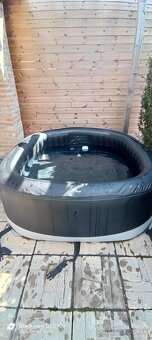 Nafukovacia vyrivka - 6