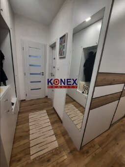 Veľký zrekonštruovaný 2i byt v centre Vranova nad Topľou - 6