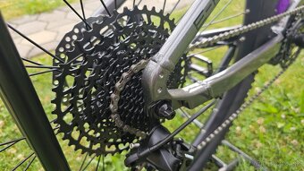 CRUSSIS e-Fionna 9.10-(720 Wh) 16" - 6