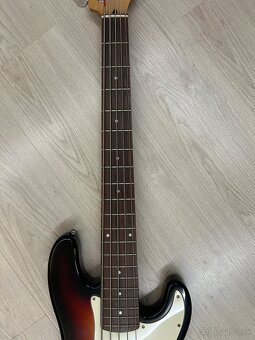 Basa Squier Precision Bass - 6