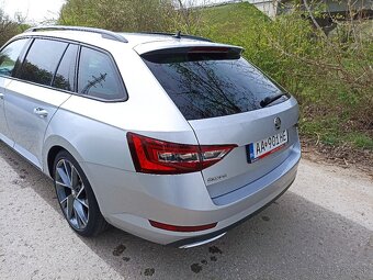 Skoda Superb Combi Sportline -pozri servis- - 6