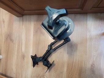 Predám držiak na 2 monitory AlzaErgo ErgoArm D35B - 6