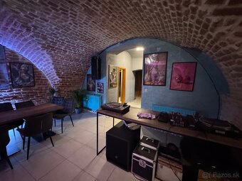 ++PRENÁJOM zariadený bar priamo na pešej zóne++ - 6