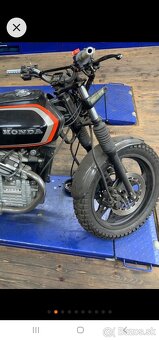 Honda cx500 - 6