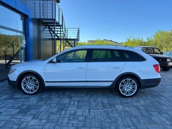 Škoda Superb Scout 2.0 TDI CR 4x4 DSG 2012 220000km - 6