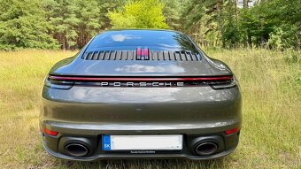 PORSCHE 911 4S - 6