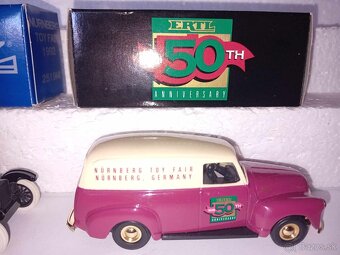 Kovove modely Atlas a ine - 6