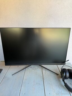 Herny notebook victus - 6