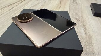 Honor Magic V5 - akoby Huawei so vsetkymi google sluzbami - 6