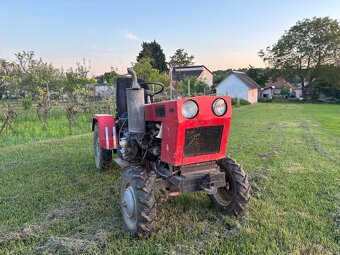 Traktor 1203 - 6