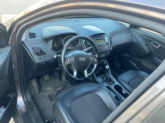 Hyundai ix35 1,7 CRDI FIFA WORLD CUP Edition - 6